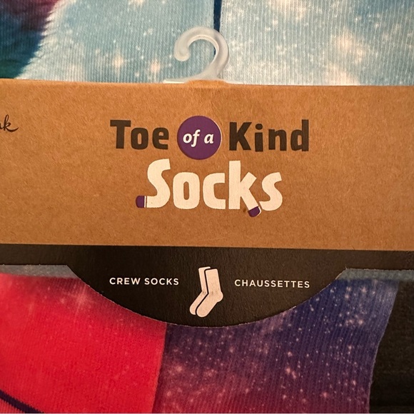 Hallmark Toe of a Kind Unicorn Cat Women Crew Socks NEW - Picture 5 of 12